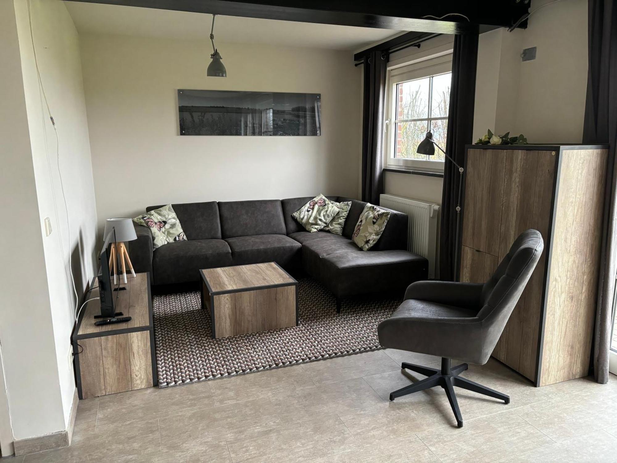 Klein Cambron Apartment ฮุลสต์ ภายนอก รูปภาพ